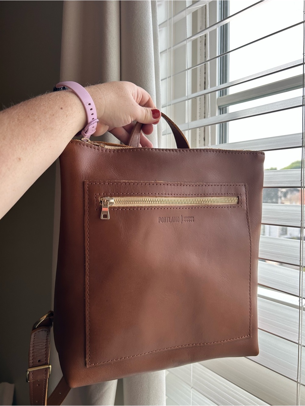 Portland Leather Tote Backpack - Picture 7 of 9